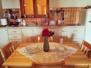 Дома для отпуска Holiday home Magnolia Радановичи Дом для отпуска-23